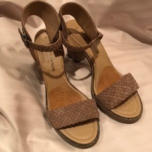 €Gorgeous Beautiful Italian Sandals €
